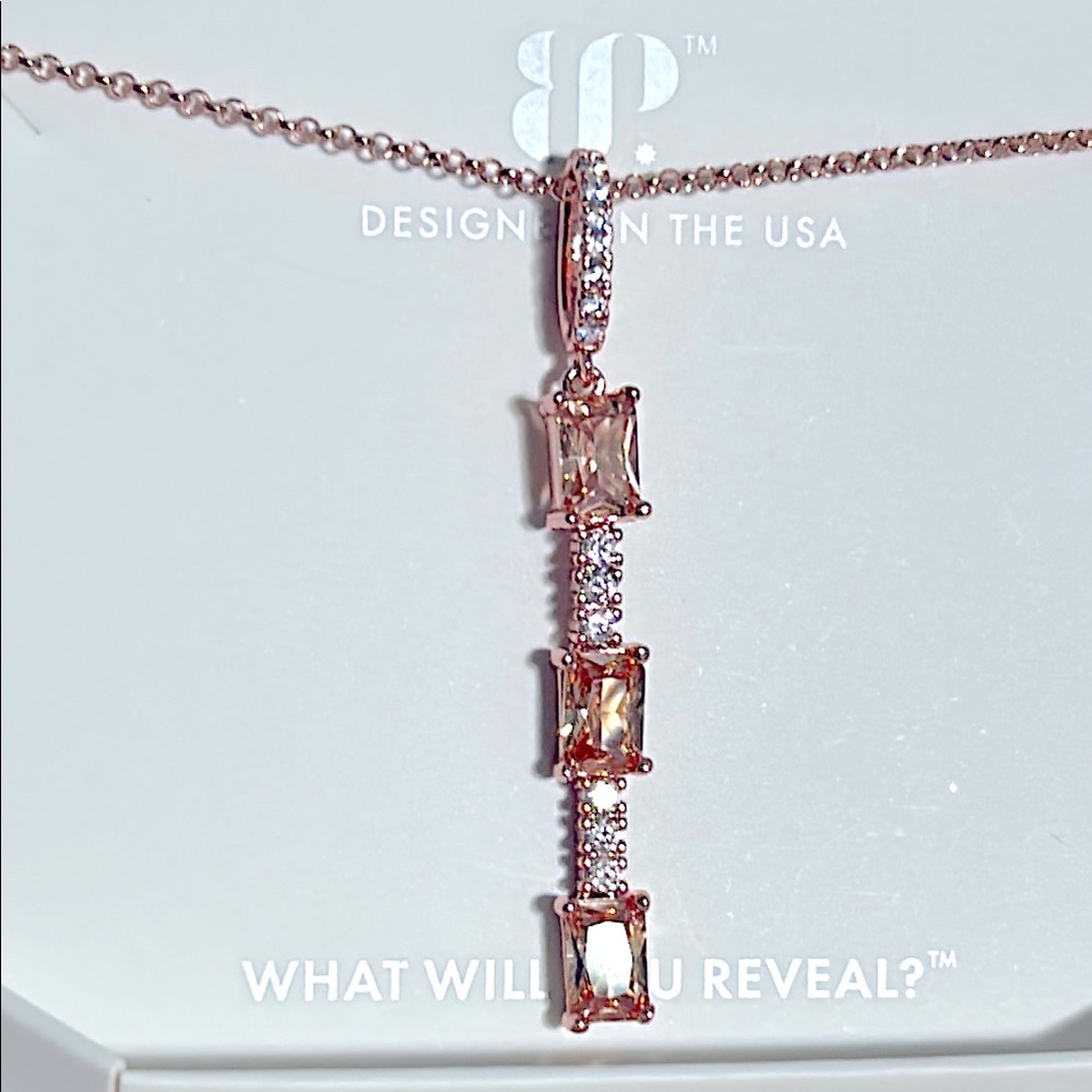 Bomb party drops of love necklace